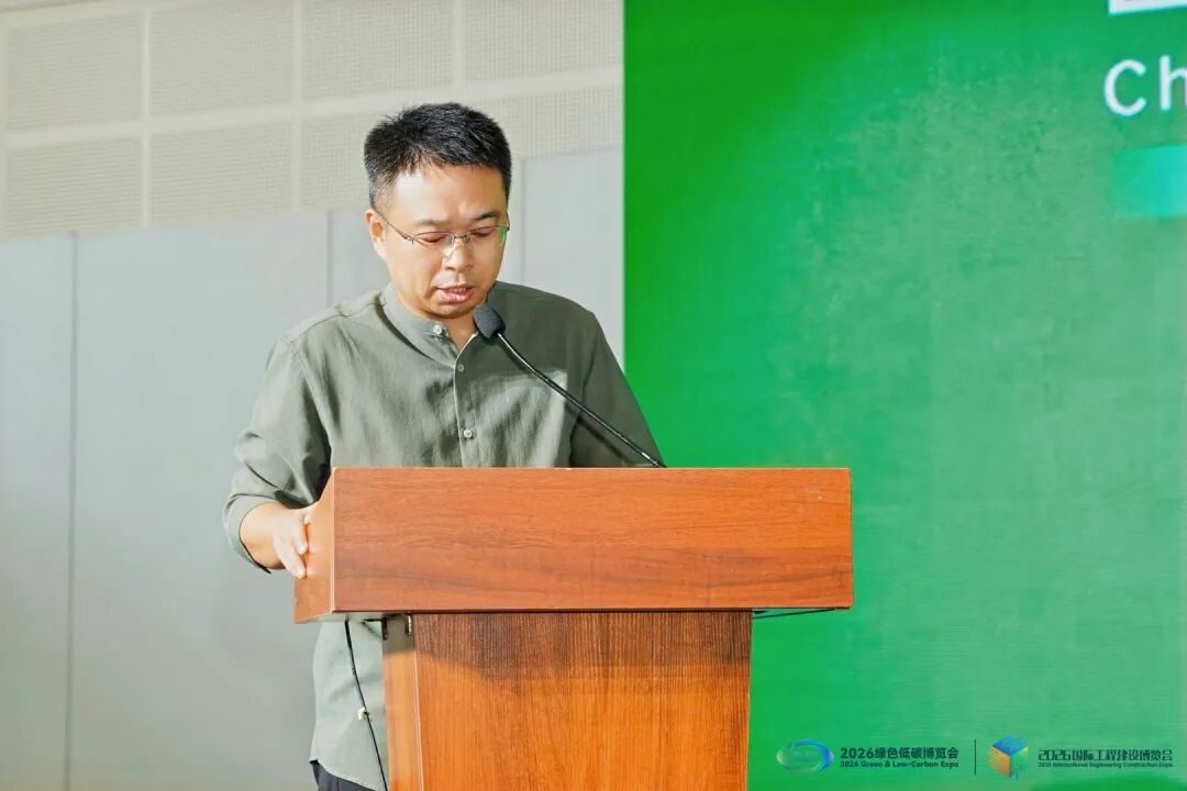 梁剑锋 北京市对外贸易学校督导研究室主任、全国会展业高质量发展产教融合共同体核心成员
